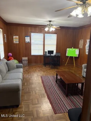 $185,000 | 345 Simmons Road, Clarksdale, MS 38614