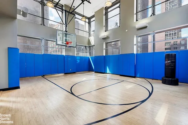 $2,995,000 | 101 West 24th Street, Unit 6D | Chelsea