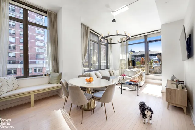 $2,995,000 | 101 West 24th Street, Unit 6D | Chelsea