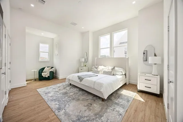 $2,800 | 1739 Mary Street, Houston, TX 77026