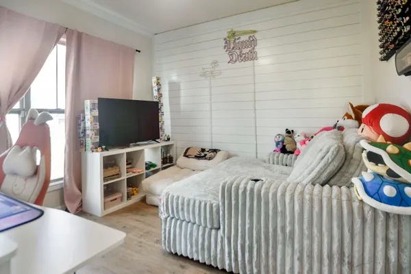 $2,300 | 2058 Ireland Way, Clarksville, TN 37042