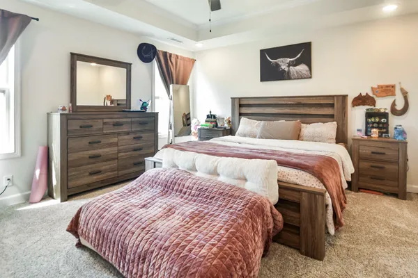 $2,300 | 2058 Ireland Way, Clarksville, TN 37042