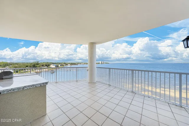 $599,000 | 6422 West W Highway, Unit 501, Panama City Beach, FL 32407