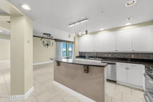 $599,000 | 6422 West W Highway, Unit 501, Panama City Beach, FL 32407