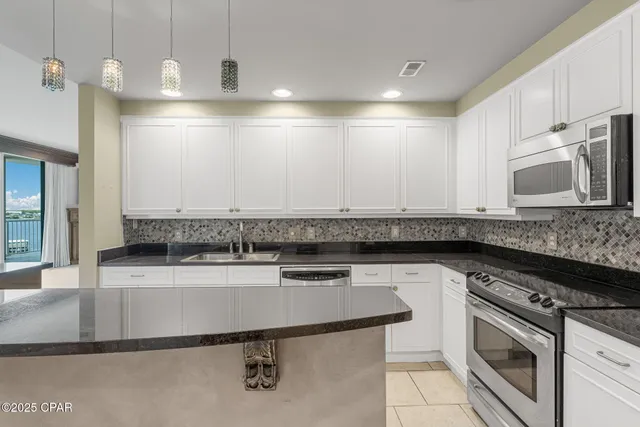 $599,000 | 6422 West W Highway, Unit 501, Panama City Beach, FL 32407