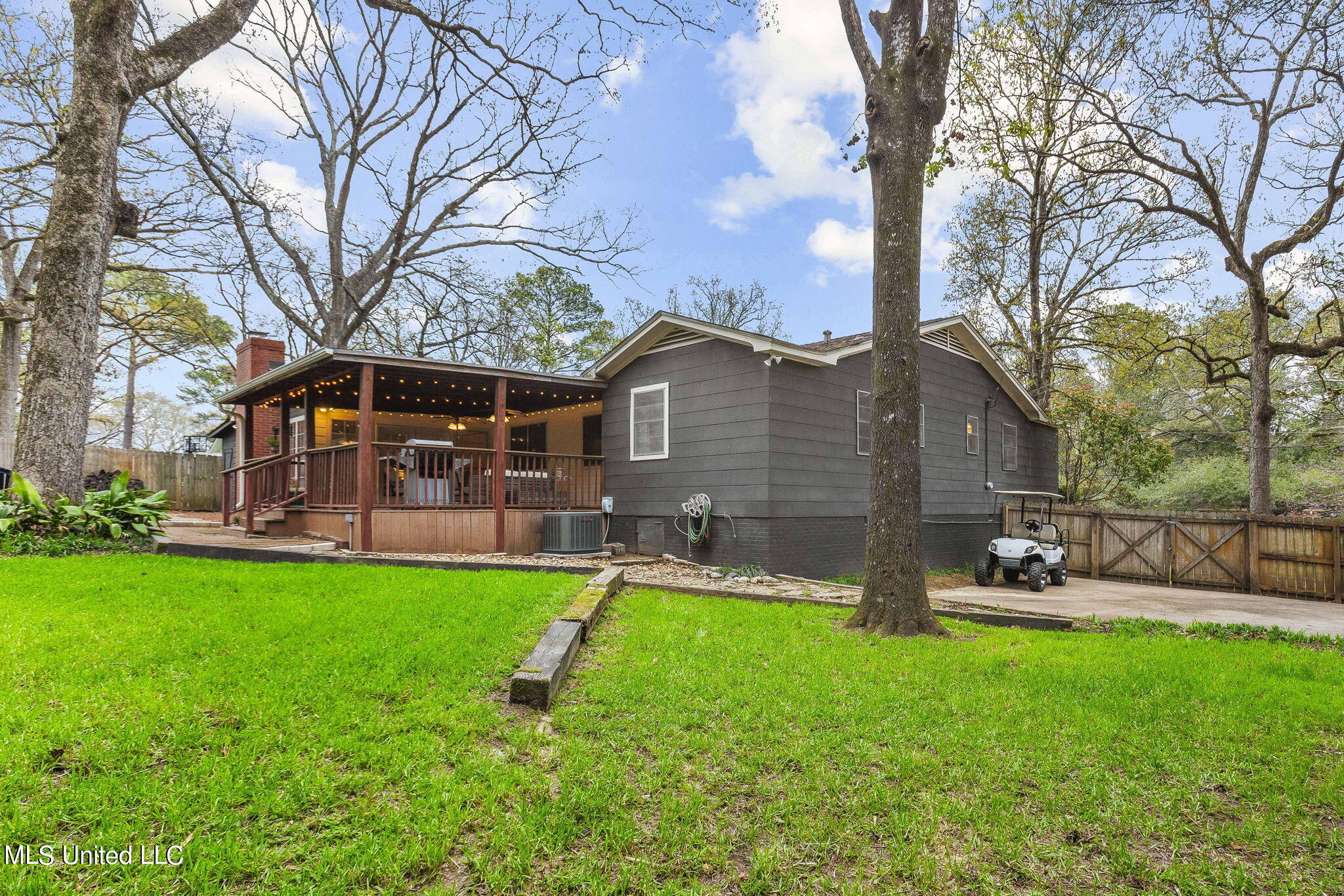 2152 Southwood Road Jackson, MS 39211 - Photo 40 of 41 41-web-or-mls-2152 Southwood-41