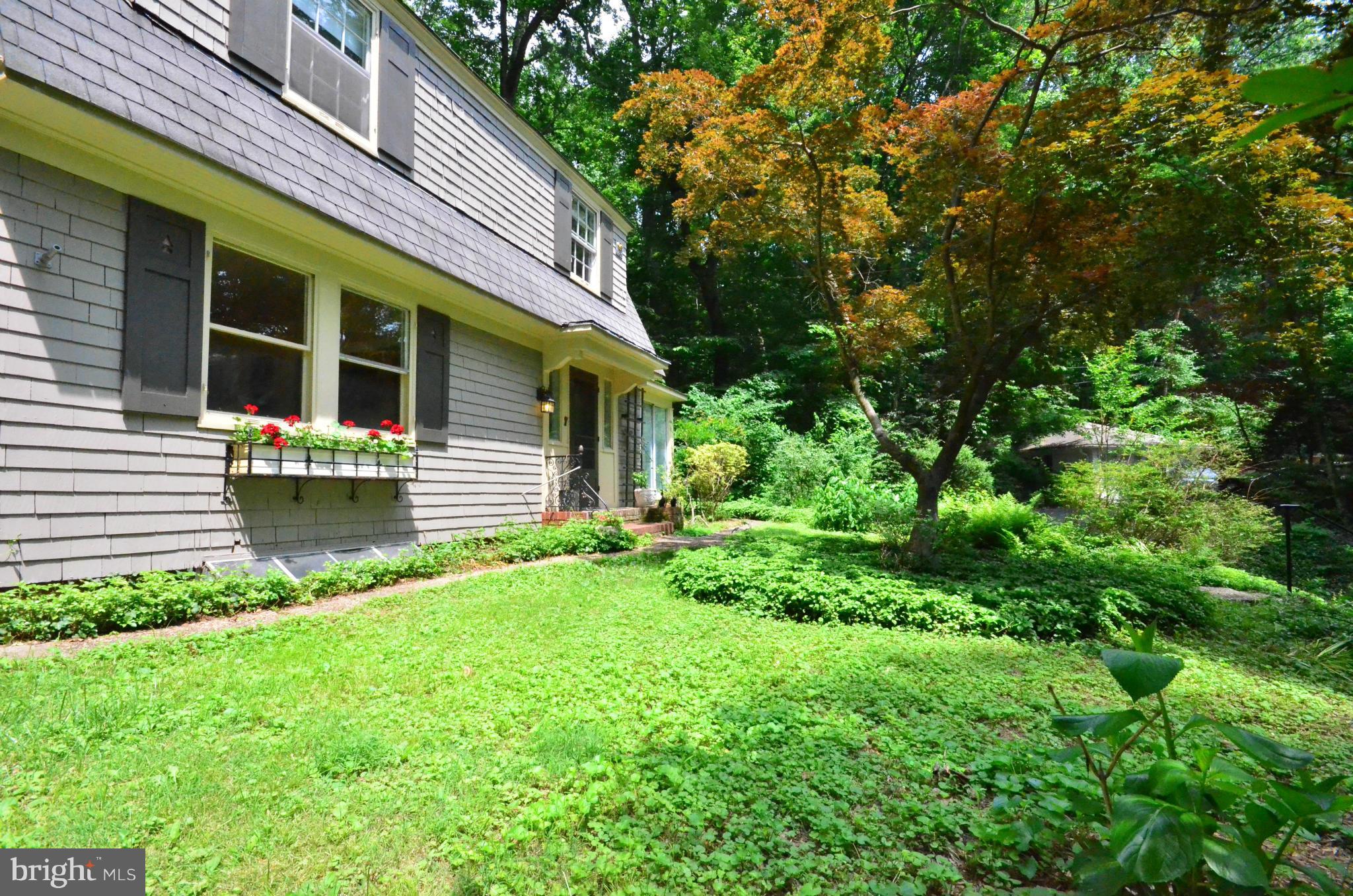 5 Merrymount Road Baltimore, MD 21210 - Photo 4 of 30 Exterior (Front)