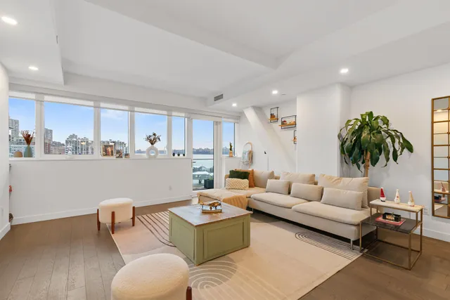 $1,399,000 | 800 Ave At Port Imperial, Unit 502, Weehawken, NJ 07086