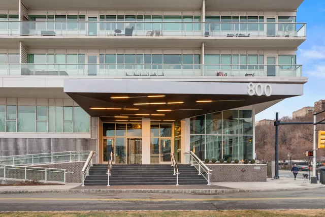 $1,399,000 | 800 Ave At Port Imperial, Unit 502, Weehawken, NJ 07086