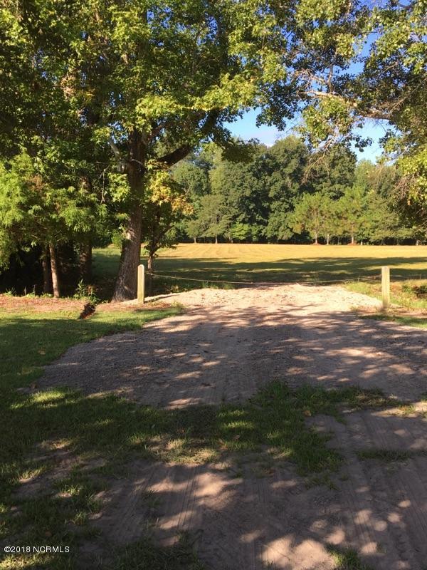 7 Hardison Road Holly Ridge, NC 28445 - Photo 5 of 10 IMG_0752