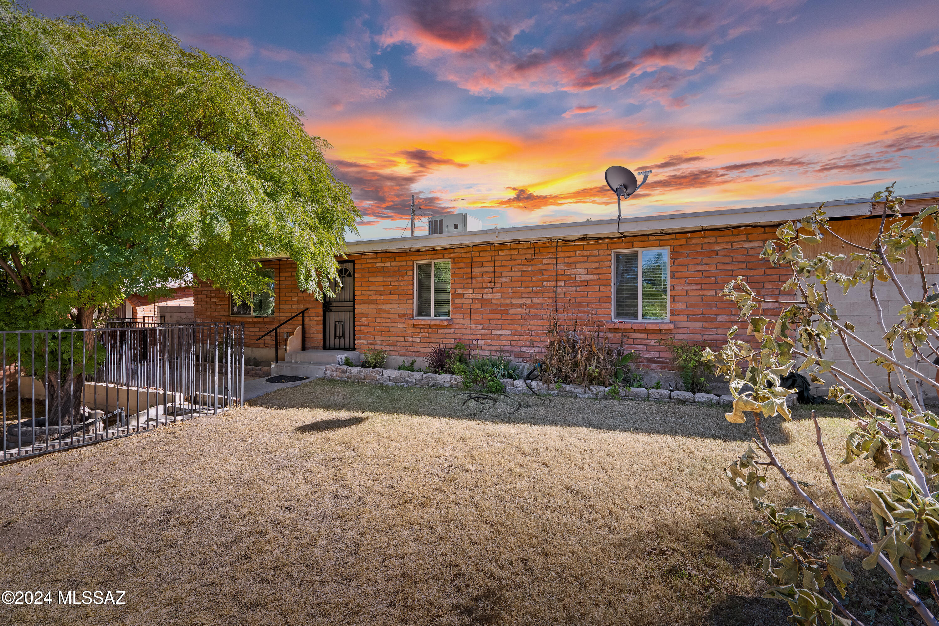 815 West Bit Place Nogales, AZ 85621 - Photo 1 of 1 Gallery Image 1