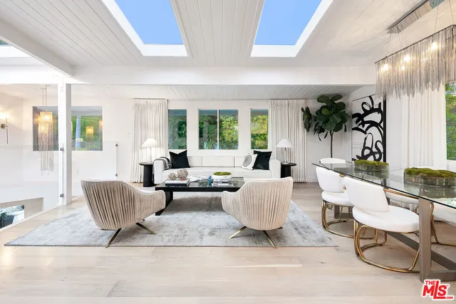 $18,000 | 1415 Braeridge Drive, Beverly Hills, CA 90210