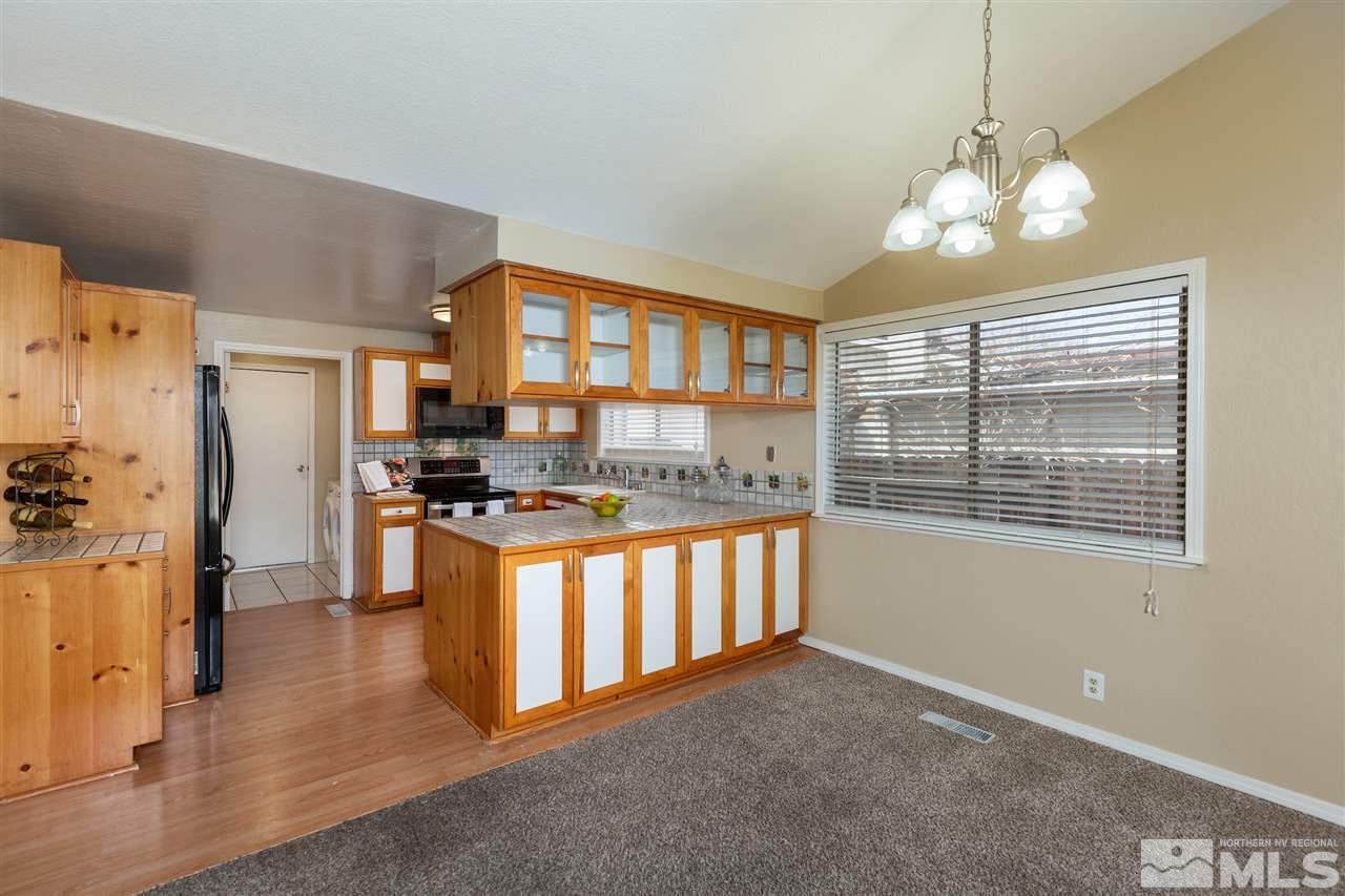 4380 Acadia Way Reno, NV 89502 - Photo 10 of 23 Photo 10