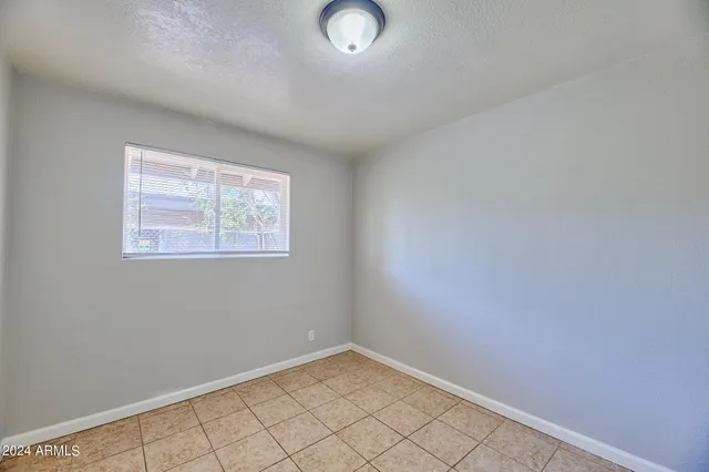 $1,250 | 4819 East Willetta Street, Unit 2, Phoenix, AZ 85008