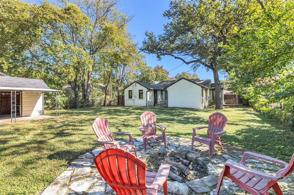 1815 North Riverside Drive Fort Worth, TX 76111 - Photo 25 of 30 Fun begins with a warm fire in a beautiful backyyard.