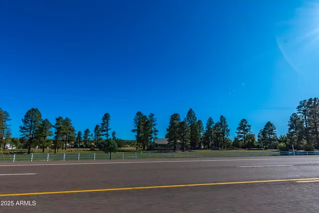 $145,000 | 2353 Quarter Horse Trail, Unit 238, Overgaard, AZ 85933