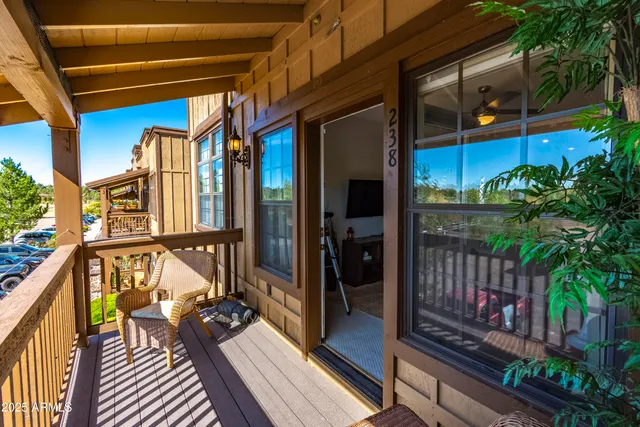 $145,000 | 2353 Quarter Horse Trail, Unit 238, Overgaard, AZ 85933