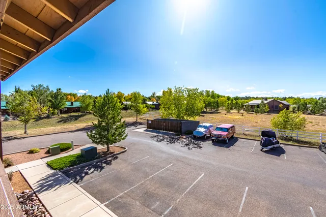 $145,000 | 2353 Quarter Horse Trail, Unit 238, Overgaard, AZ 85933