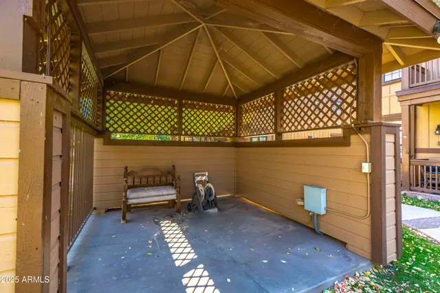 $145,000 | 2353 Quarter Horse Trail, Unit 238, Overgaard, AZ 85933