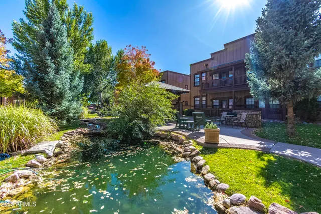 $145,000 | 2353 Quarter Horse Trail, Unit 238, Overgaard, AZ 85933