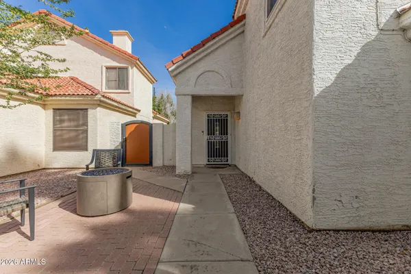 $464,900 | 525 North Red Rock Street, Gilbert, AZ 85234
