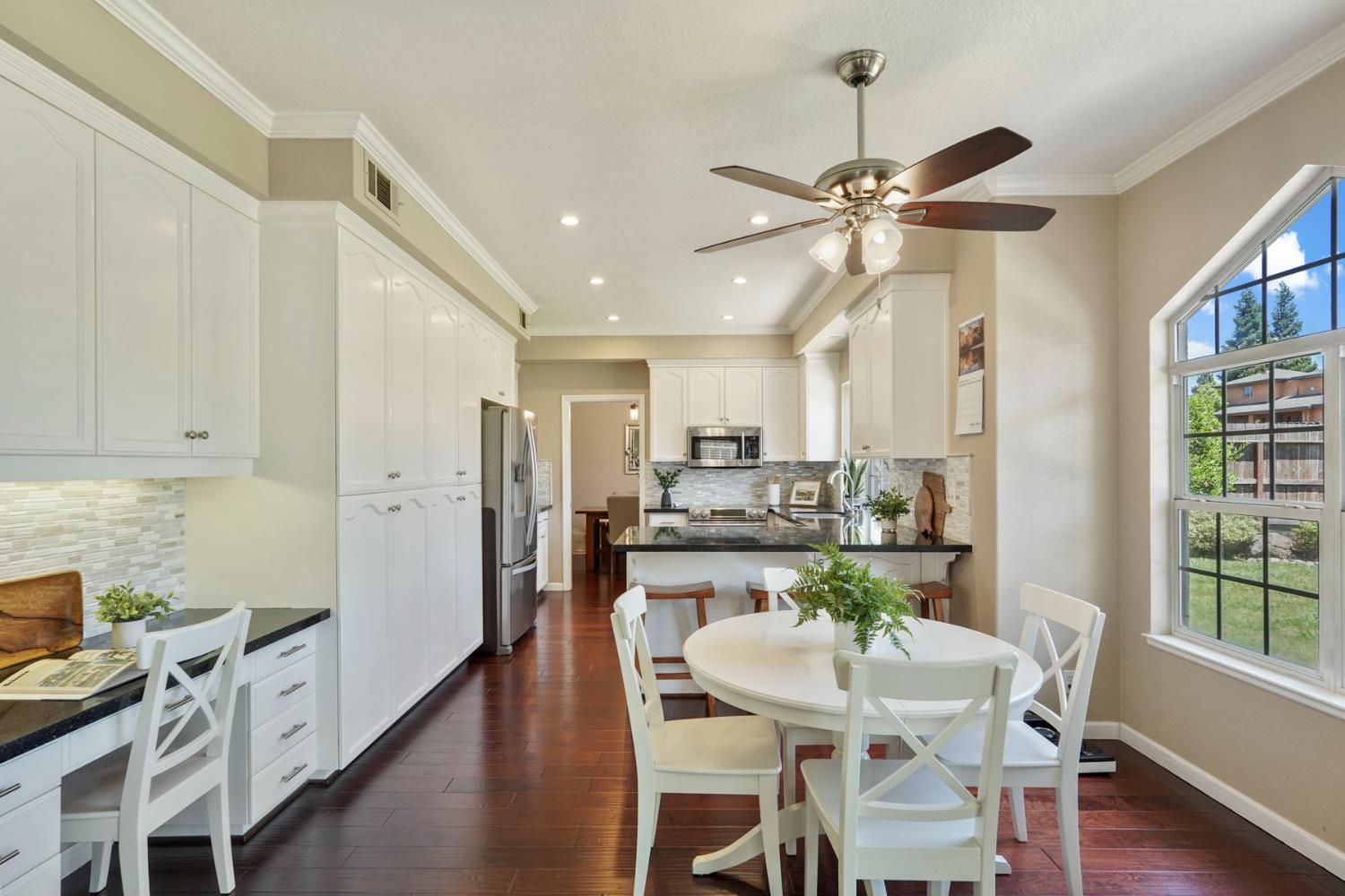 18432 Ironstone Street Woodbridge, CA 95258 - Photo 18 of 50 Ample cabinetry, dining nook and desk.