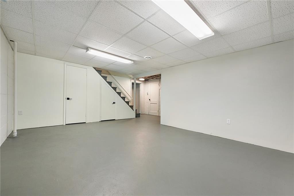 3316 Ivanhoe Road Pittsburgh, PA 15241 - Photo 26 of 37 wooden floor in an empty room