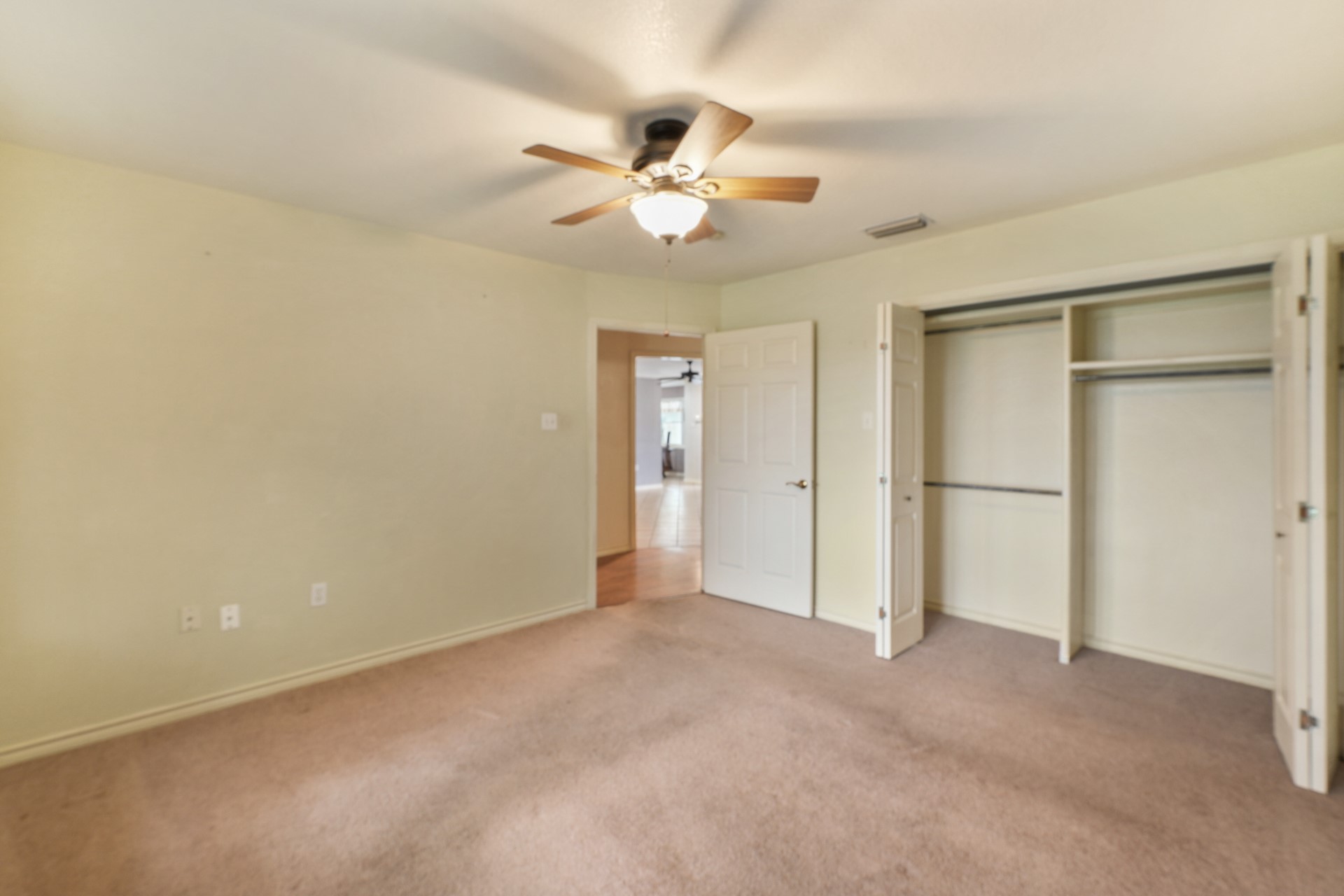 6625 East Post Road Kyle, TX 78640 - Photo 27 of 46 a view of an empty room