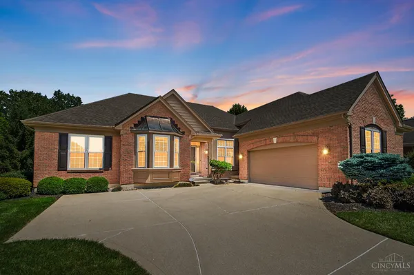 $750,000 | 8072 Carnaby Lane, Cincinnati, OH 45249