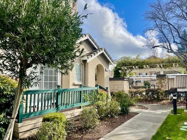 $3,800 | 211 Swan Court, Danville, CA 94506