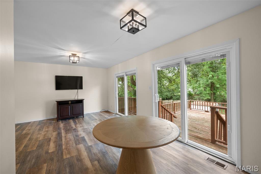 460 Ridge Avenue Webster Groves, MO 63119 - Photo 24 of 44