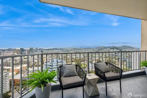 $795,000 | 1200 Gough Street, Unit 23D, San Francisco, CA 94109