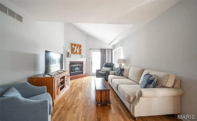 $345,000 | 12280 County Road 3450, St. James, MO 65559