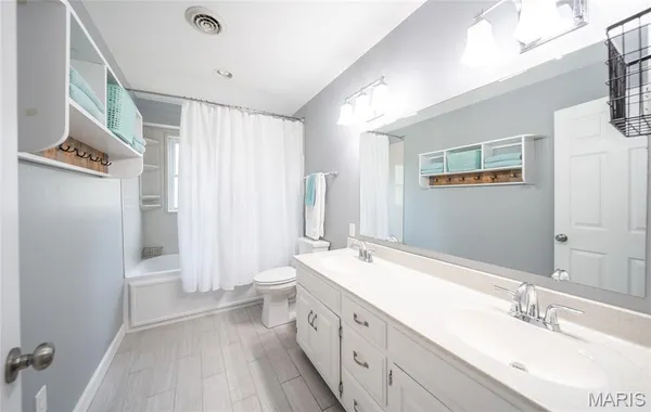 $345,000 | 12280 County Road 3450, St. James, MO 65559