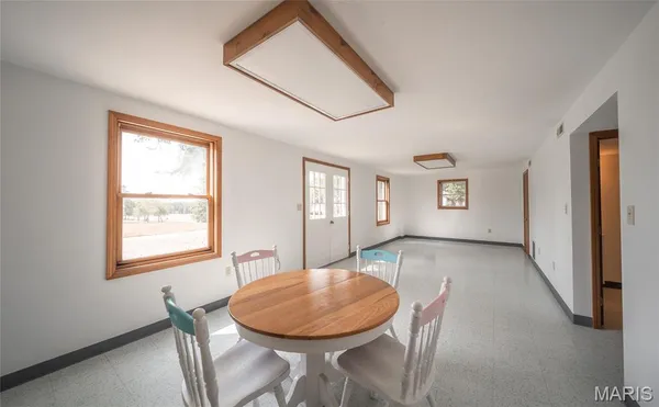 $345,000 | 12280 County Road 3450, St. James, MO 65559