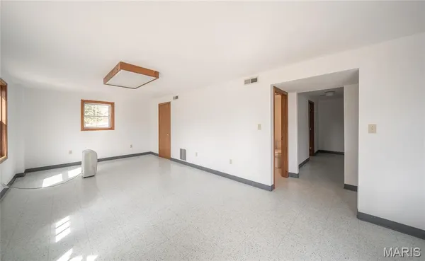 $345,000 | 12280 County Road 3450, St. James, MO 65559