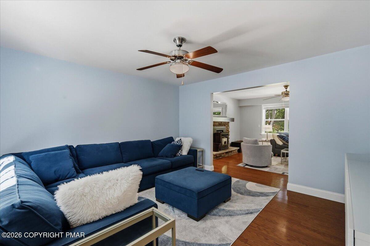 1212 North Whittaker Road Bushkill, PA 18324 - Photo 12 of 40 Living Room
