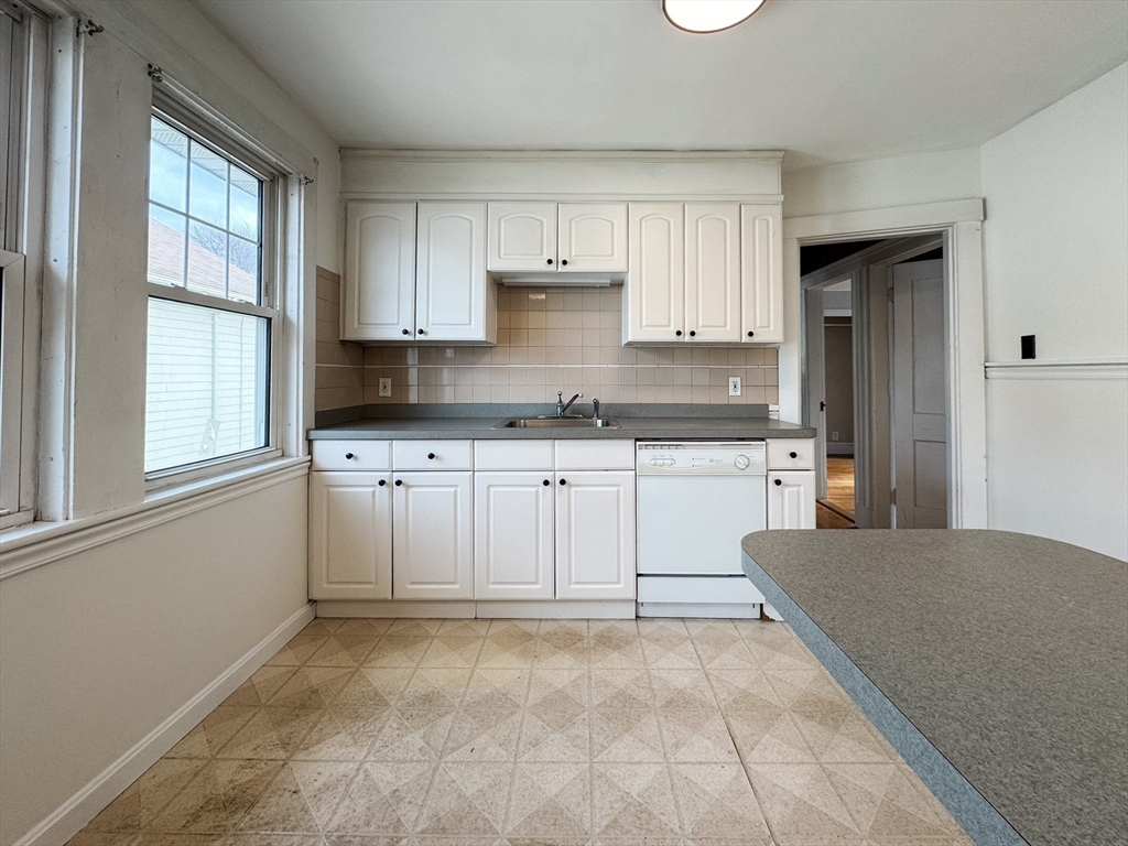 18 Wheelwright Road Medford, MA 02155 - Photo 15 of 18