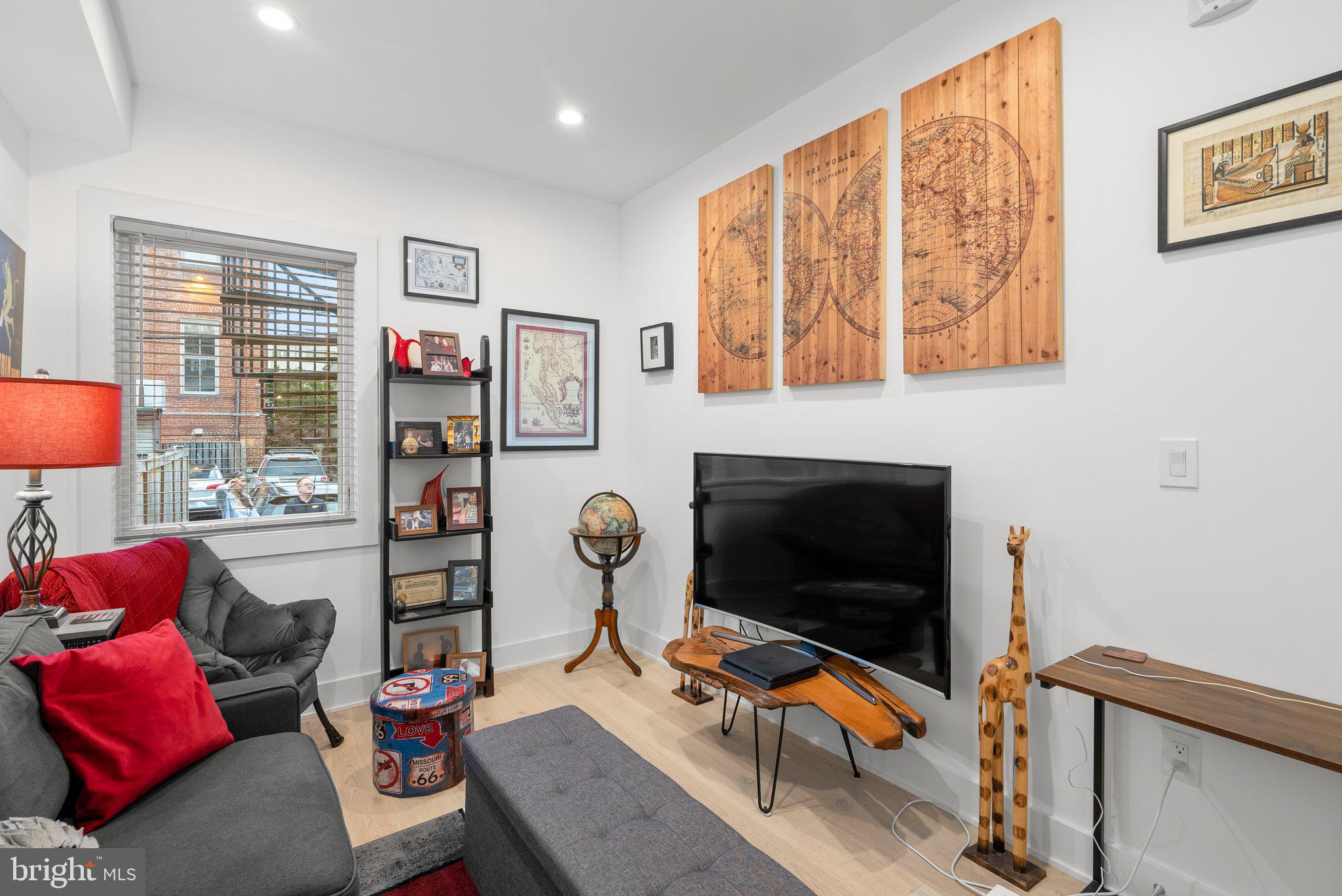 2429 Ontario Road Northwest, Unit 4 Washington, DC 20009 - Photo 14 of 22