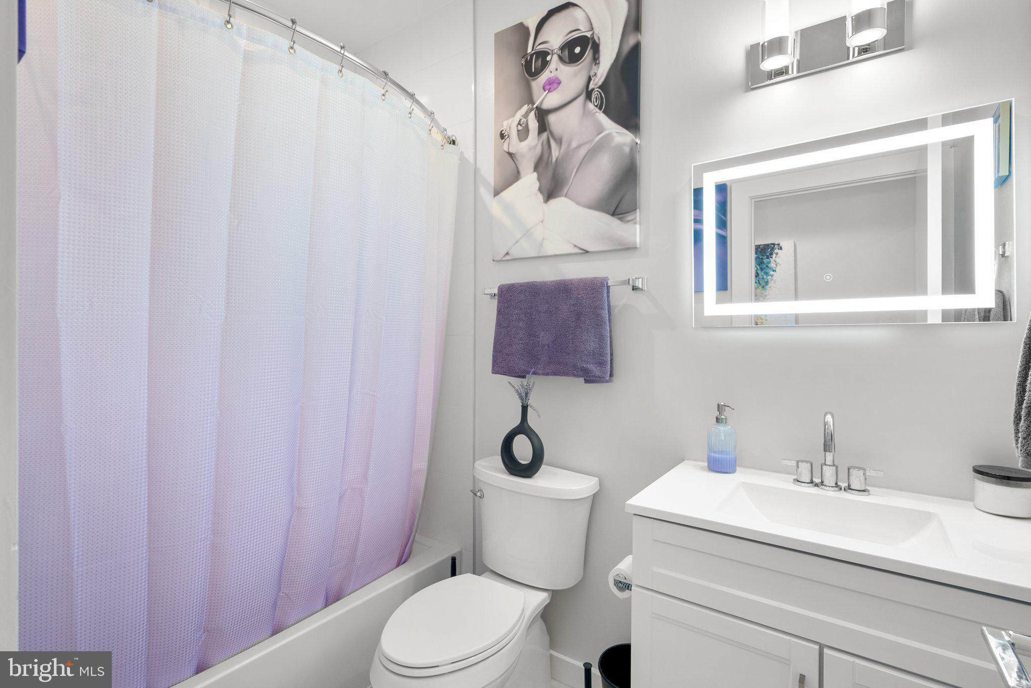 2429 Ontario Road Northwest, Unit 4 Washington, DC 20009 - Photo 15 of 22