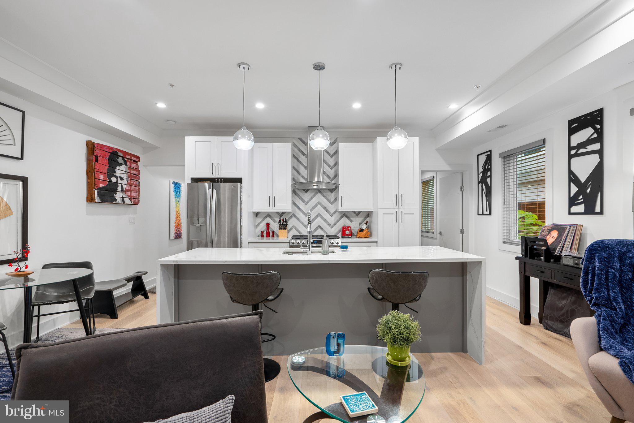 2429 Ontario Road Northwest, Unit 4 Washington, DC 20009 - Photo 8 of 22