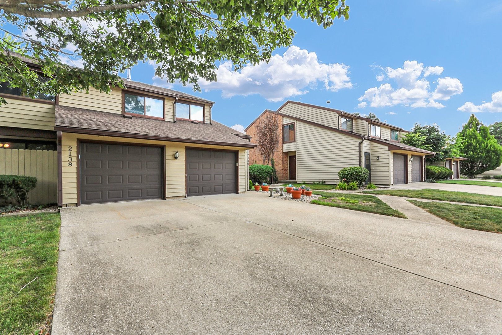 2138 Harbor Town Circle, Unit 2138 Champaign, IL 61821 - Photo 9 of 33