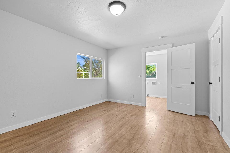 49 Mace Road Medford, OR 97501 - Photo 13 of 22 13