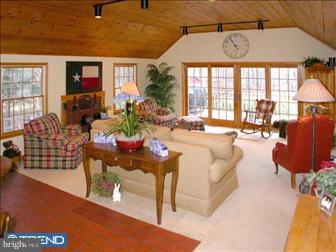 135 King George Road Pennington, NJ 08534 - Photo 2 of 6 Gallery Image 2