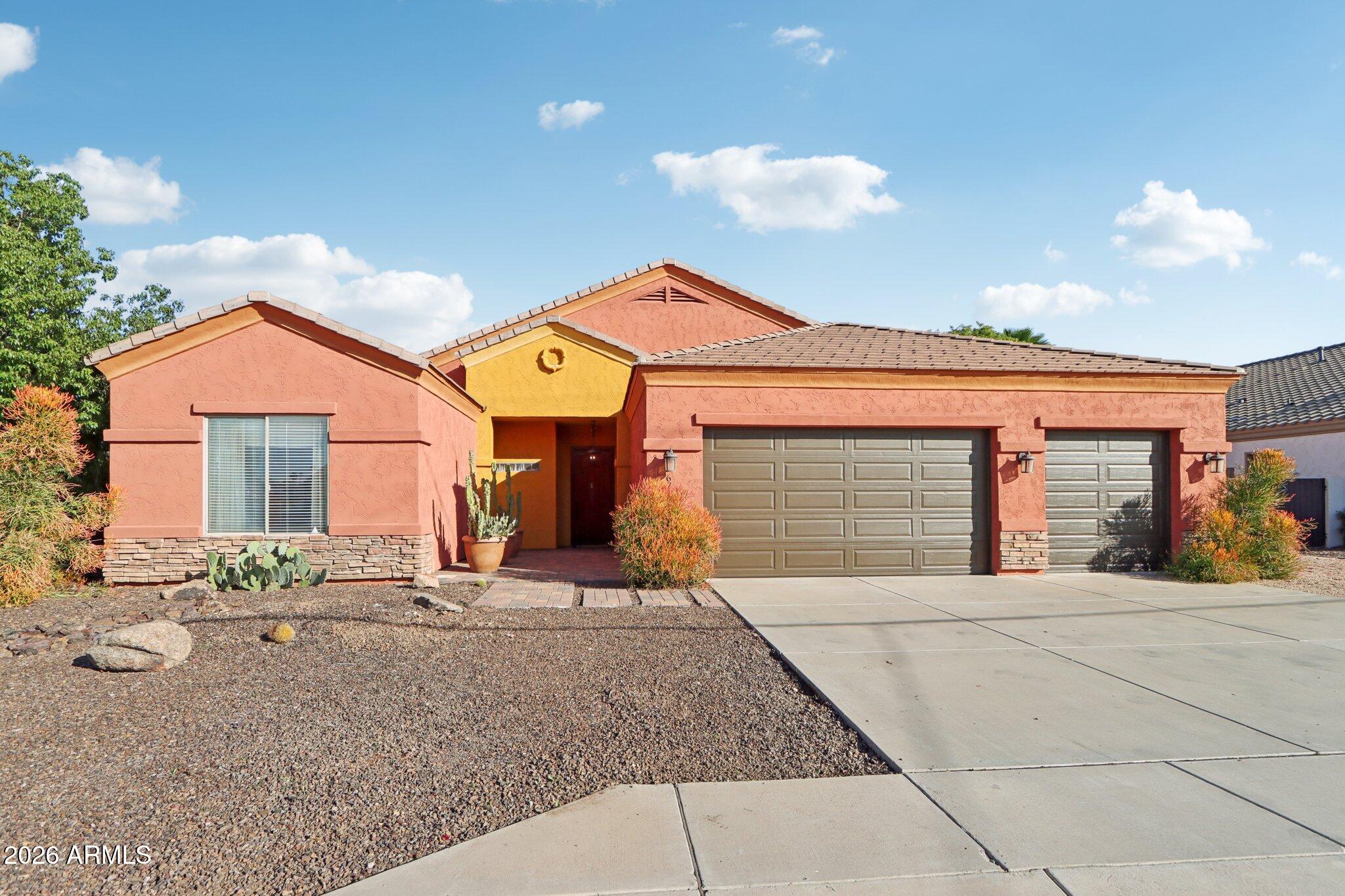 6719 North 15th Avenue Phoenix, AZ 85015 - Photo 13 of 39 Original colors