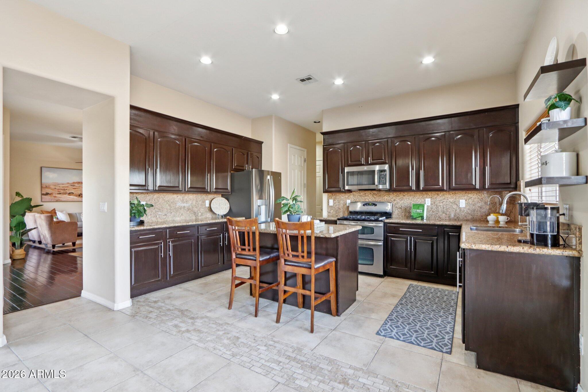 6719 North 15th Avenue Phoenix, AZ 85015 - Photo 21 of 39 16-web-or-mls-N 15th Ave-S0701-016