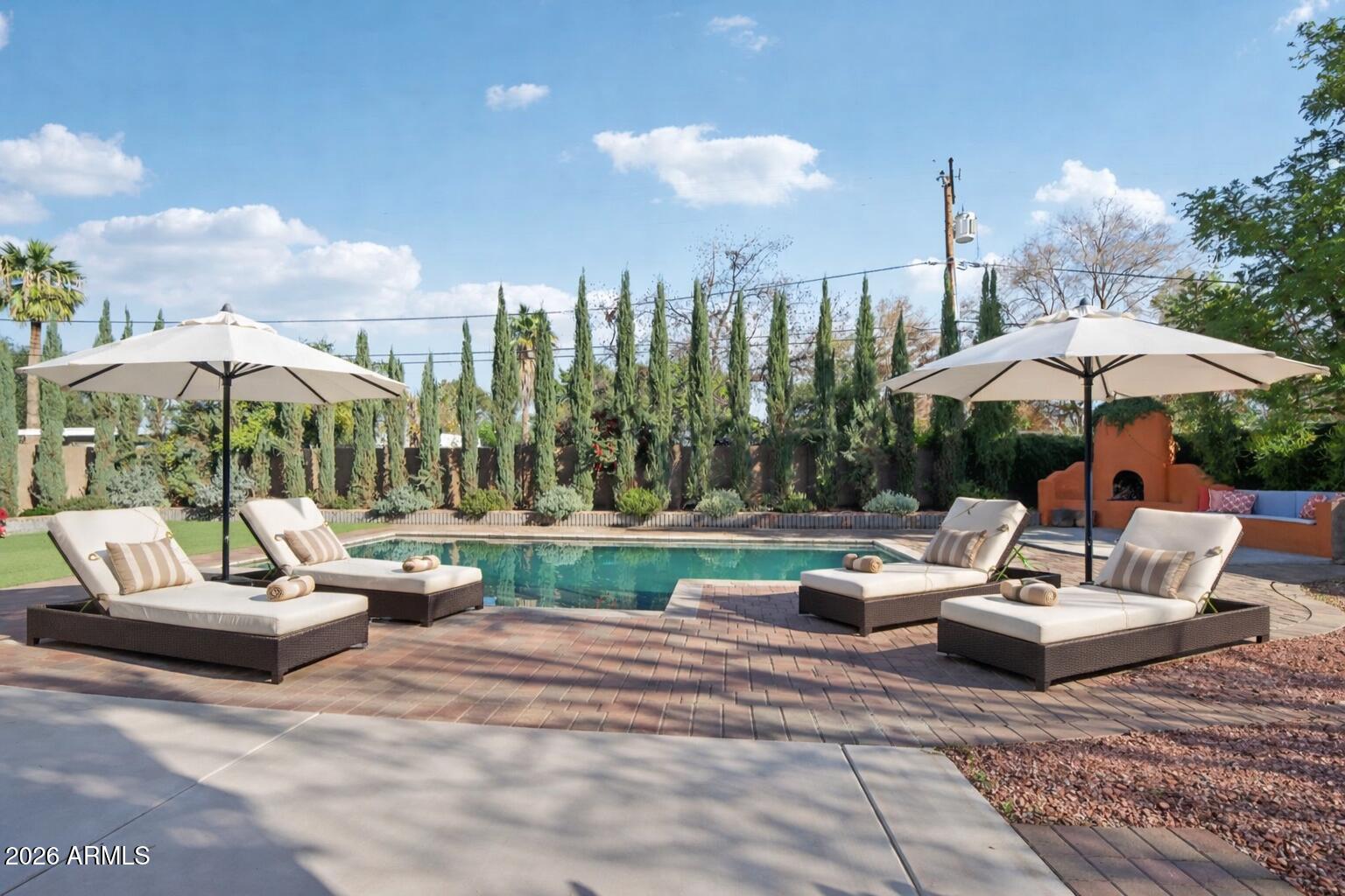 6719 North 15th Avenue Phoenix, AZ 85015 - Photo 2 of 39 6067FF4D-A77B-488E-84ED-5BE28E471936