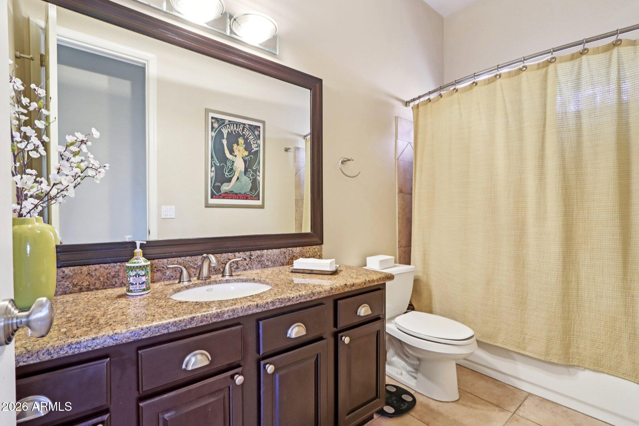 6719 North 15th Avenue Phoenix, AZ 85015 - Photo 30 of 39 Second bathroom