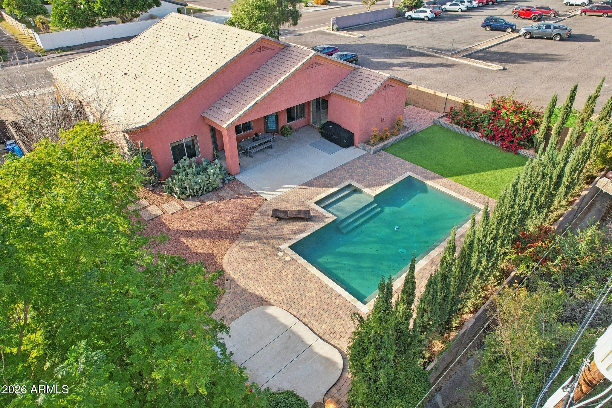 6719 North 15th Avenue Phoenix, AZ 85015 - Photo 7 of 39 47-web-or-mls-N 15th Ave-S0701-047