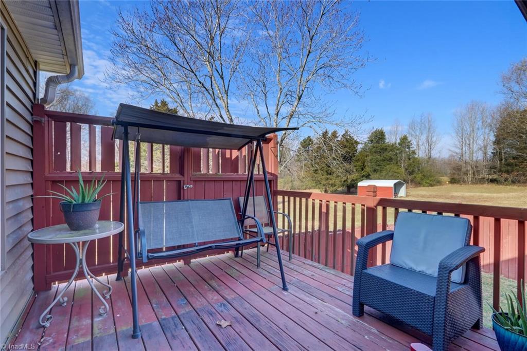 1520 Gibbs Road Reidsville, NC 27320 - Photo 15 of 30 Gallery Image 15